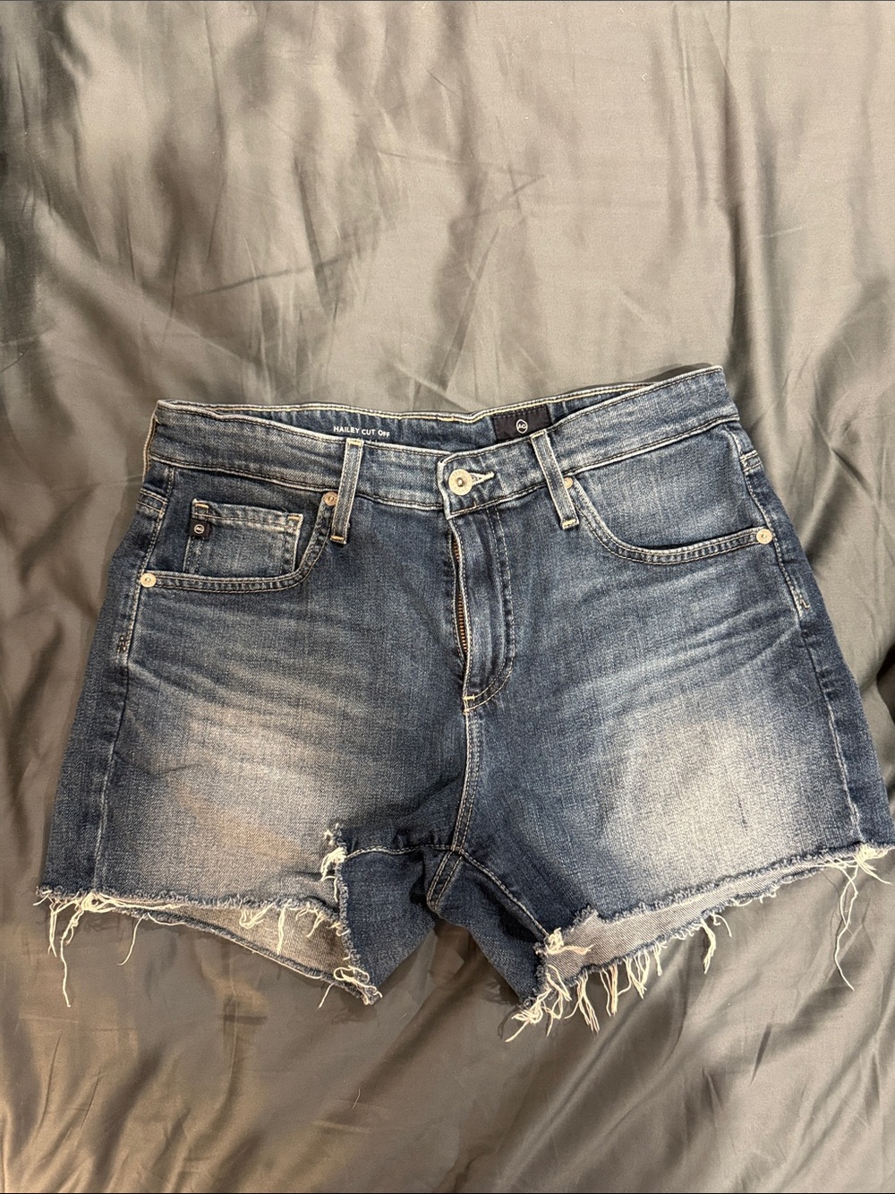 AG Hailey Denim Cutoff Shorts Size 28R Like New